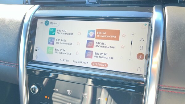 Used Land Rover Discovery Sport 2021 for sale - 76261481: Photo 65