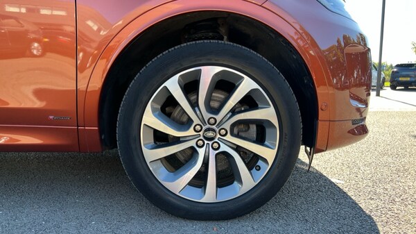 Used Land Rover Discovery Sport 2021 for sale - 76261481: Photo 8