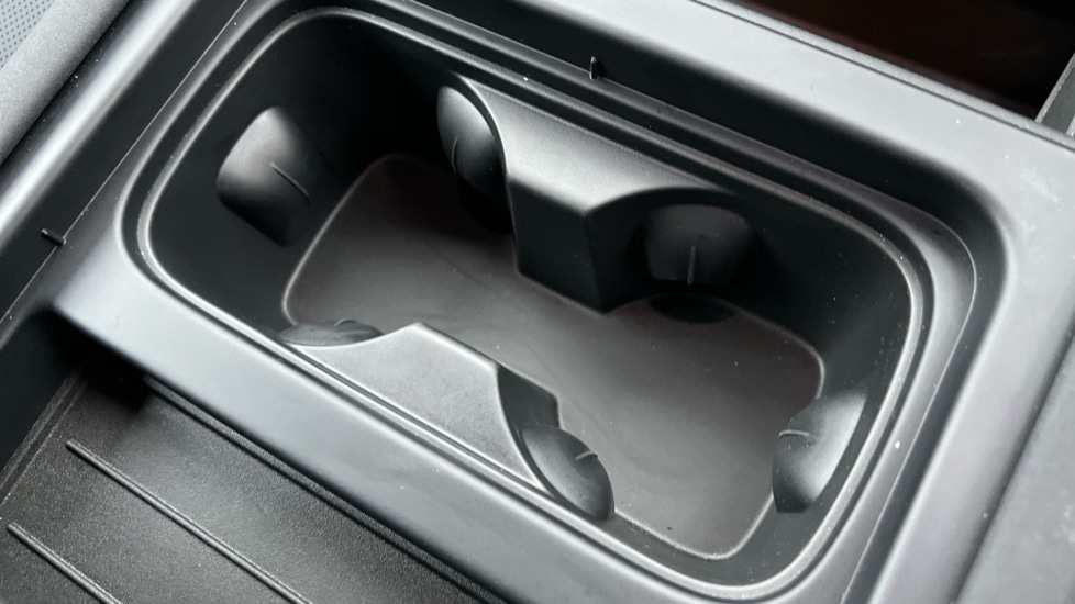 Used Land Rover Defender 2023 for sale - 76664534: Photo 44