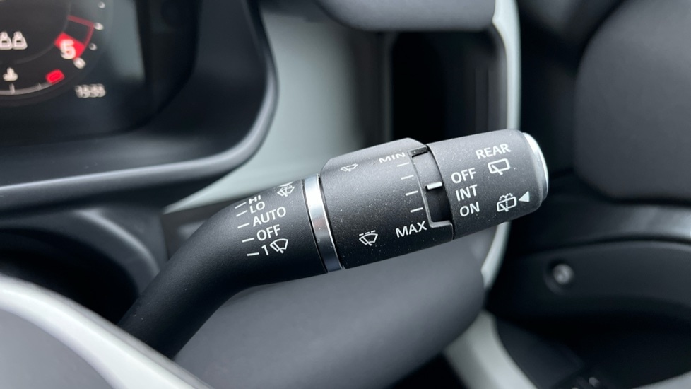 Used Land Rover Defender 2023 for sale - 76664534: Photo 58