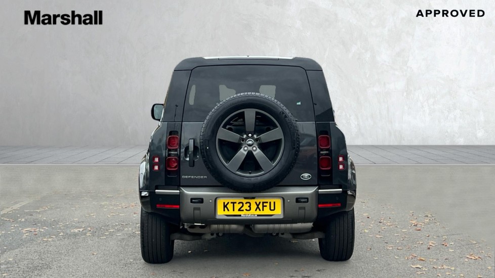 Used Land Rover Defender 2023 for sale - 76664534: Photo 6