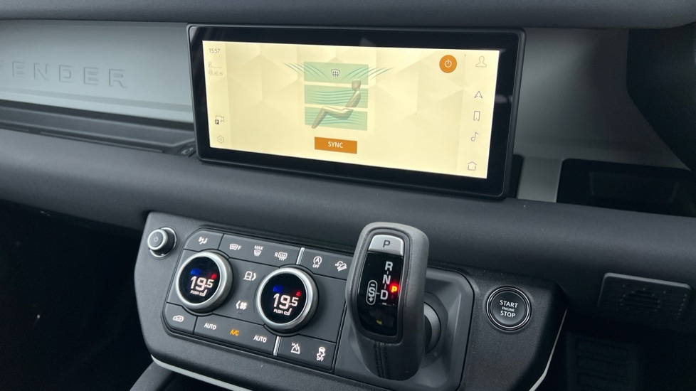 Used Land Rover Defender 2023 for sale - 76664534: Photo 63