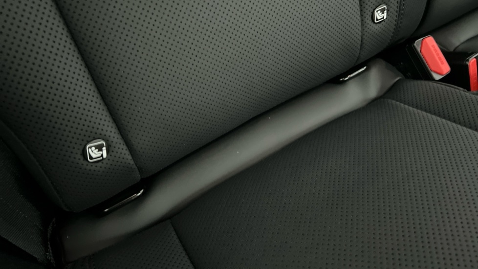 Used Land Rover Defender 2023 for sale - 76664534: Photo 68