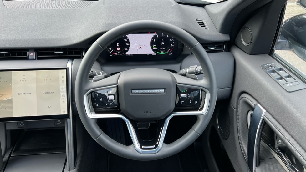 Used Land Rover Discovery Sport 2025 for sale - 76914989: Photo 15