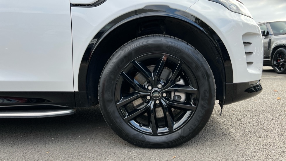 Used Land Rover Discovery Sport 2025 for sale - 76914989: Photo 8