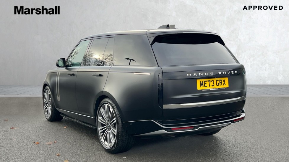 Used Land Rover Range Rover 2024 for sale - 76927993: Photo 2