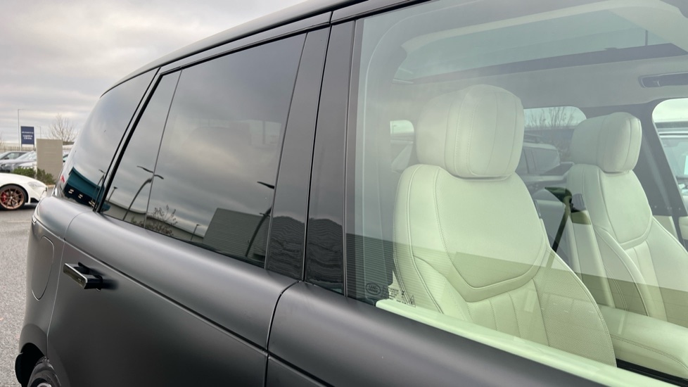 Used Land Rover Range Rover 2024 for sale - 76927993: Photo 39