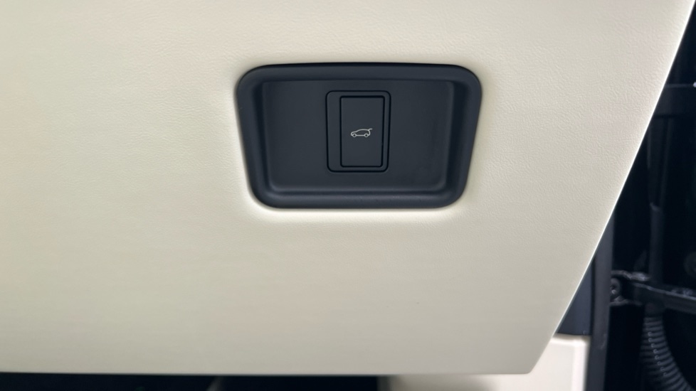 Used Land Rover Range Rover 2024 for sale - 76927993: Photo 48