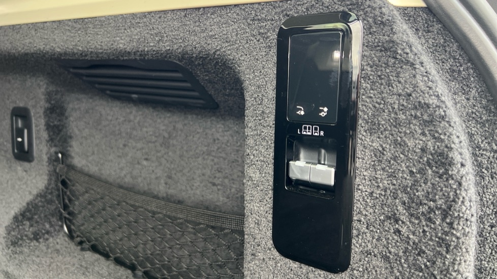 Used Land Rover Range Rover 2024 for sale - 76927993: Photo 60