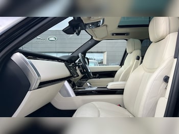 Used Land Rover Range Rover 2024 for sale - 76647999: Photo