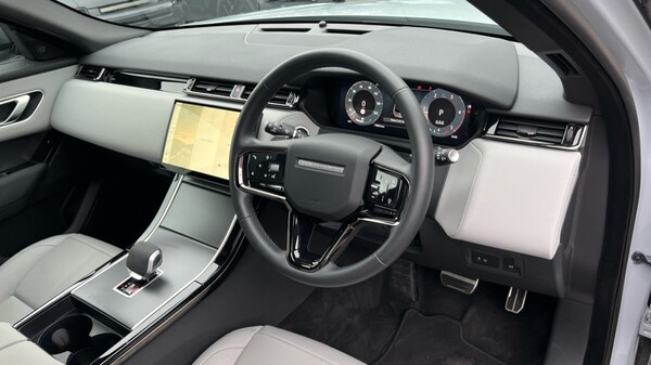 Used Land Rover Range Rover Velar 2023 for sale - 76116880: Photo 28