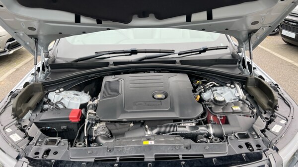 Used Land Rover Range Rover Velar 2023 for sale - 76116880: Photo 30