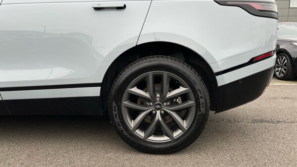 Used Land Rover Range Rover Velar 2023 for sale - 76116880: Photo 33