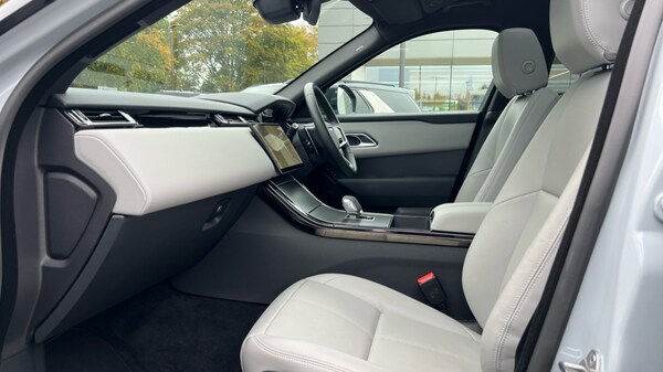 Used Land Rover Range Rover Velar 2023 for sale - 76116880: Photo 3