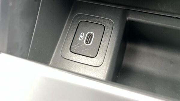 Used Land Rover Range Rover Velar 2023 for sale - 76116880: Photo 42