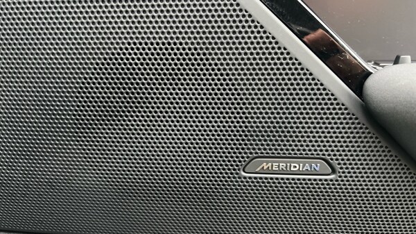Used Land Rover Range Rover Velar 2023 for sale - 76116880: Photo 47