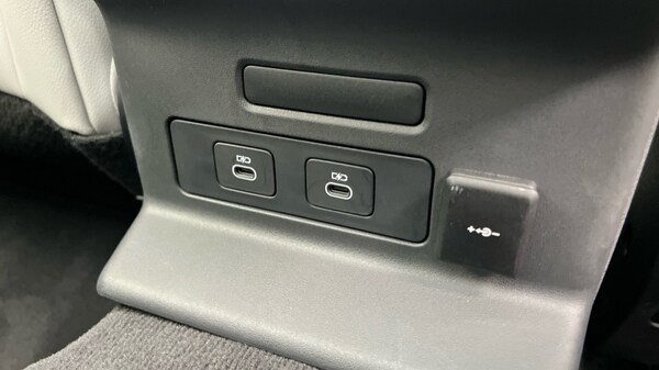 Used Land Rover Range Rover Velar 2023 for sale - 76116880: Photo 50