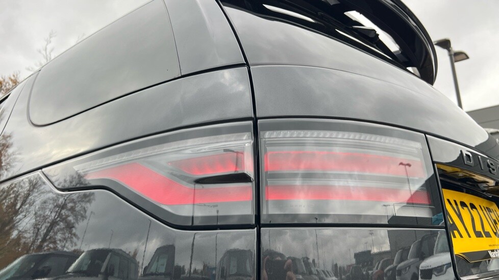 Used Land Rover Discovery 2022 for sale - 76552403: Photo 19