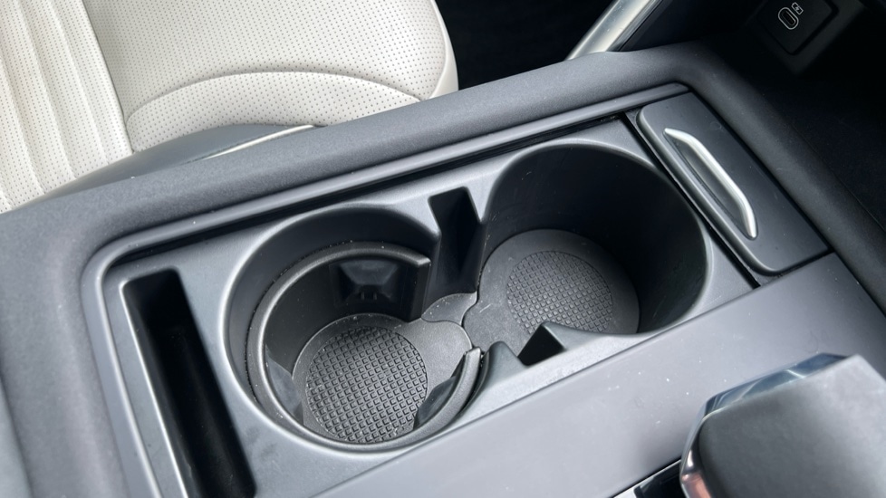 Used Land Rover Discovery 2022 for sale - 76552403: Photo 43