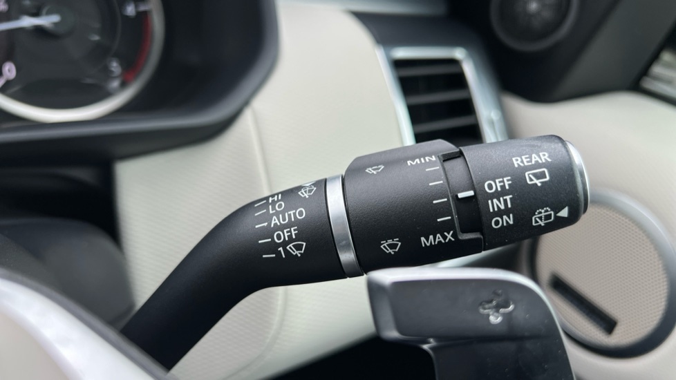 Used Land Rover Discovery 2022 for sale - 76552403: Photo 66