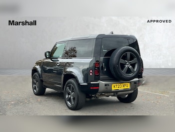 Used Land Rover Defender 2023 for sale - 76415206: Photo