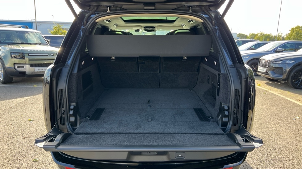 Used Land Rover Range Rover 2025 for sale - 76438186: Photo 10