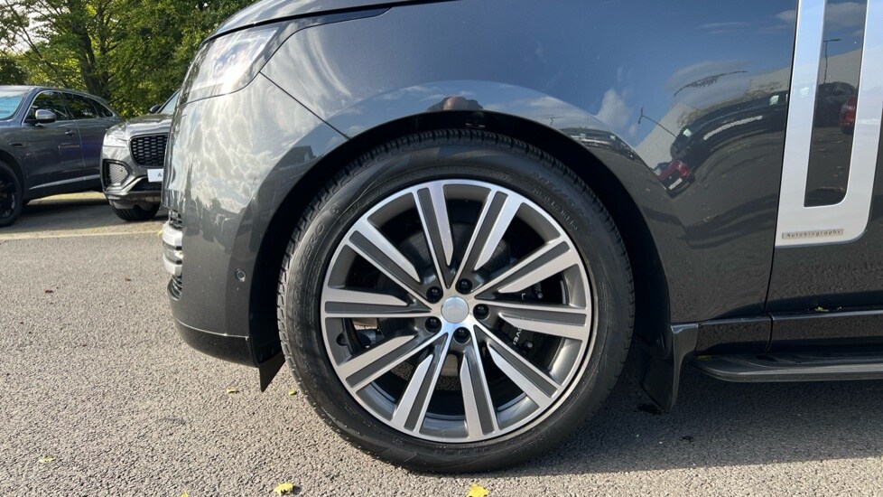 Used Land Rover Range Rover 2025 for sale - 76438186: Photo 31