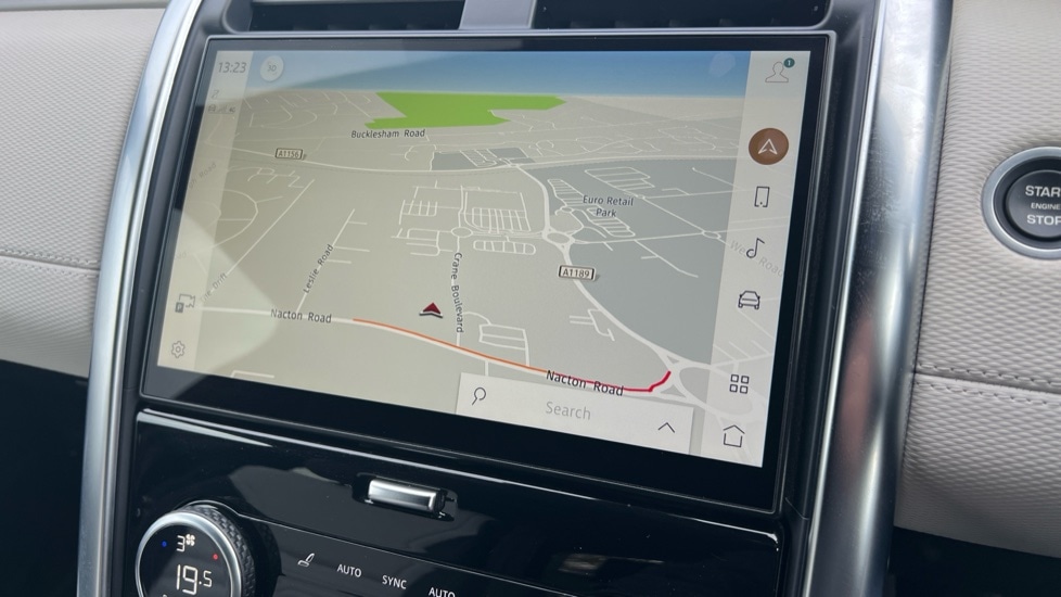 Used Land Rover Discovery 2022 for sale - 76597923: Photo 11