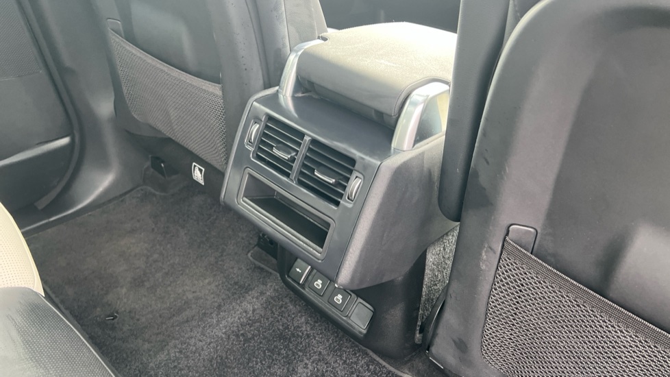 Used Land Rover Discovery 2022 for sale - 76597923: Photo 18