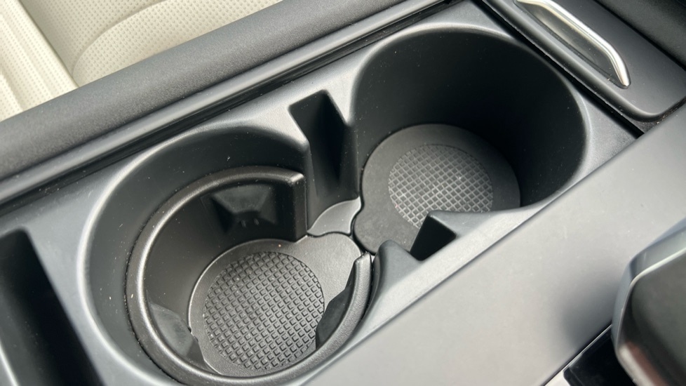 Used Land Rover Discovery 2022 for sale - 76597923: Photo 43