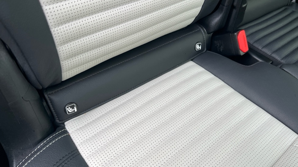 Used Land Rover Discovery 2022 for sale - 76597923: Photo 52