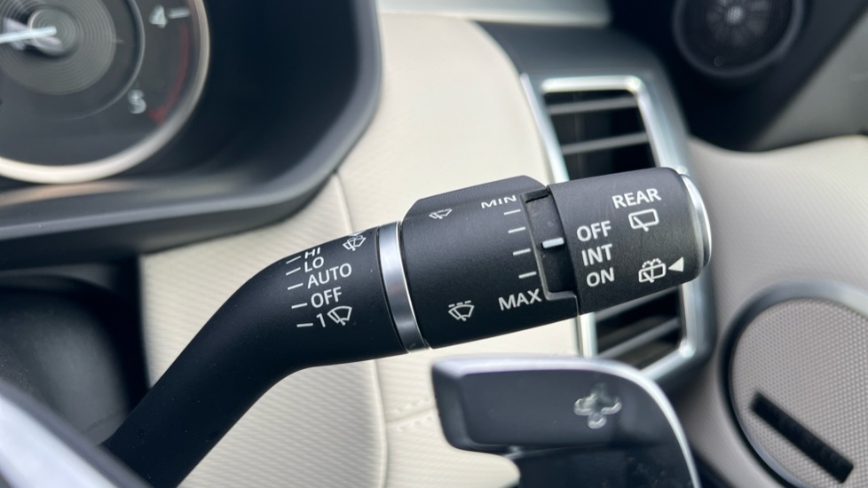 Used Land Rover Discovery 2022 for sale - 76597923: Photo 63