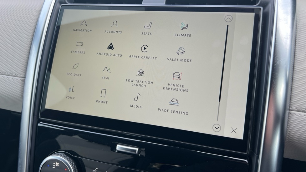 Used Land Rover Discovery 2022 for sale - 76597923: Photo 72