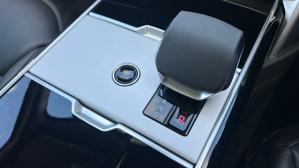 Used Land Rover Range Rover 2025 for sale - 76229205: Photo 13