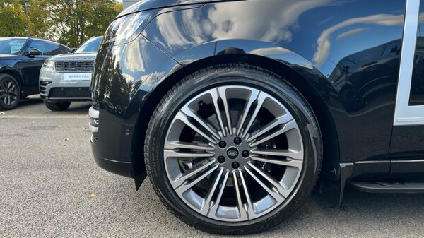 Used Land Rover Range Rover 2025 for sale - 76229205: Photo 31