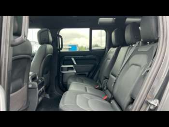 Used Land Rover Defender 2023 for sale - 75077334: Photo