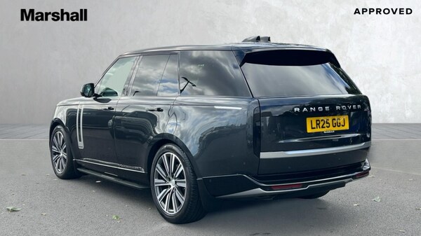 Used Land Rover Range Rover 2025 for sale - 76180209: Photo 2