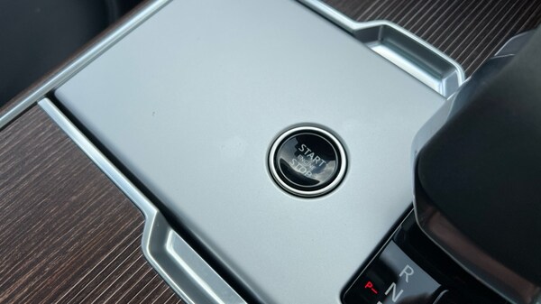 Used Land Rover Range Rover 2025 for sale - 76180209: Photo 45