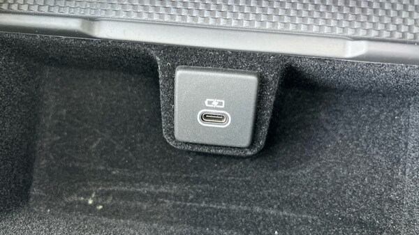 Used Land Rover Range Rover 2025 for sale - 76180209: Photo 46