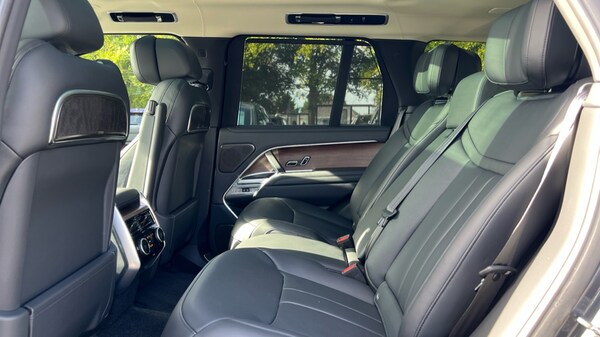 Used Land Rover Range Rover 2025 for sale - 76180209: Photo 4