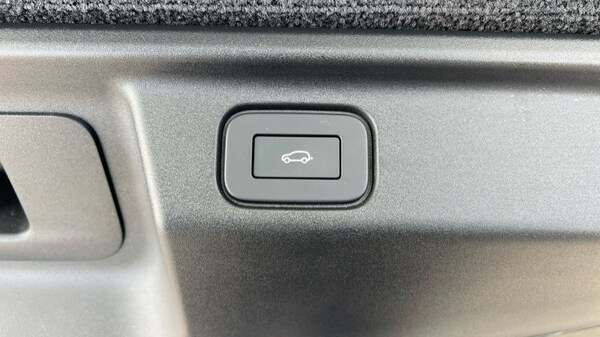 Used Land Rover Range Rover 2025 for sale - 76180209: Photo 61
