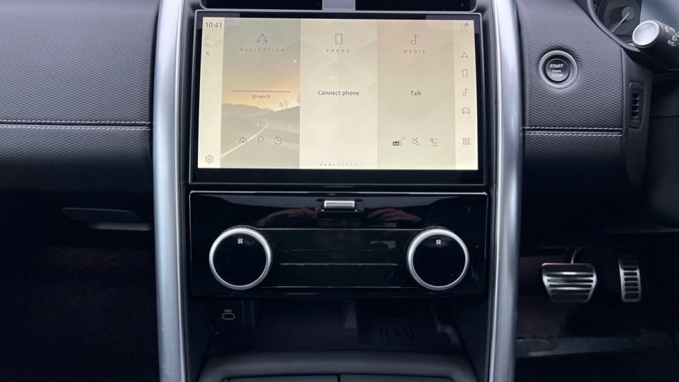 Used Land Rover Discovery 2023 for sale - 76766300: Photo 14