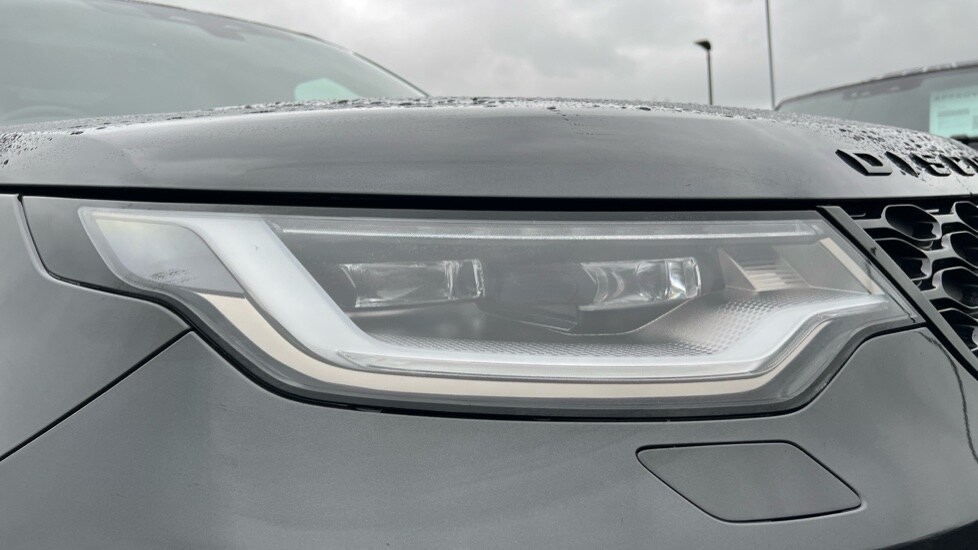 Used Land Rover Discovery 2023 for sale - 76766300: Photo 17