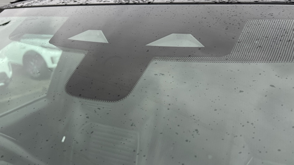 Used Land Rover Discovery 2023 for sale - 76766300: Photo 23