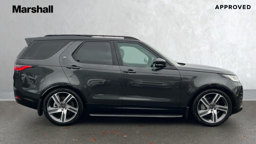 Used Land Rover Discovery 2023 for sale - 76766300: Photo 5