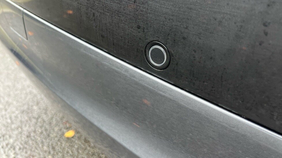 Used Land Rover Discovery 2023 for sale - 76766300: Photo 58