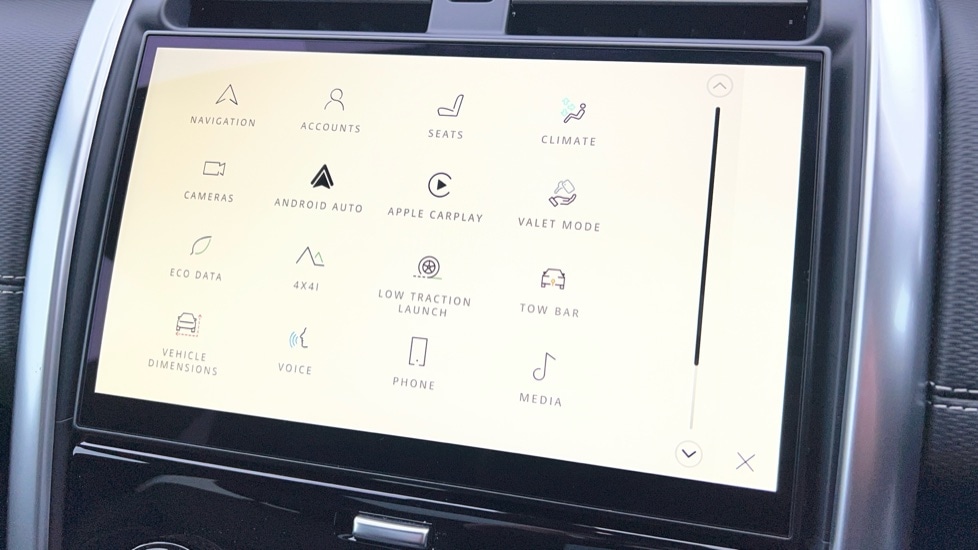 Used Land Rover Discovery 2023 for sale - 76766300: Photo 77