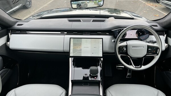 Used Land Rover Range Rover Sport 2024 for sale - 76154605: Photo 9