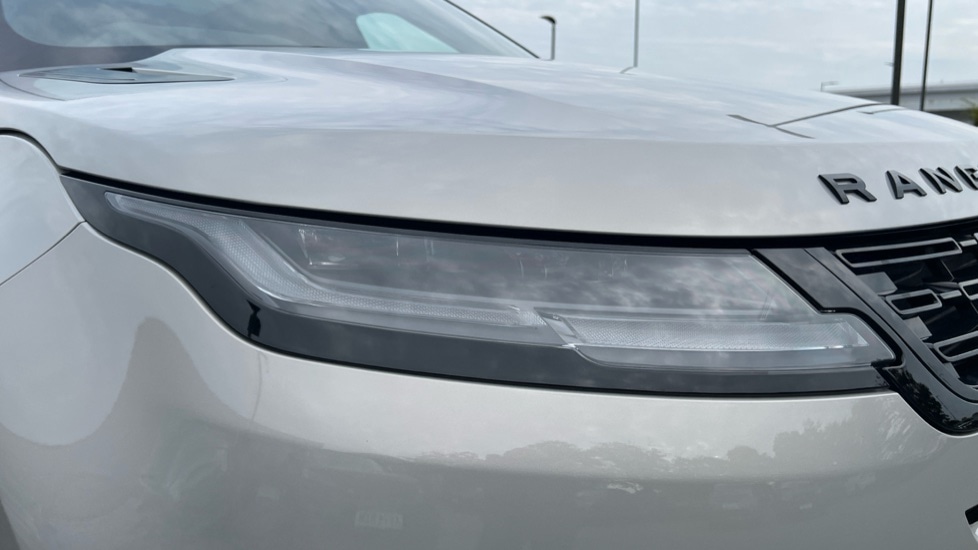 Used Land Rover Range Rover Evoque 2025 for sale - 76145935: Photo 17