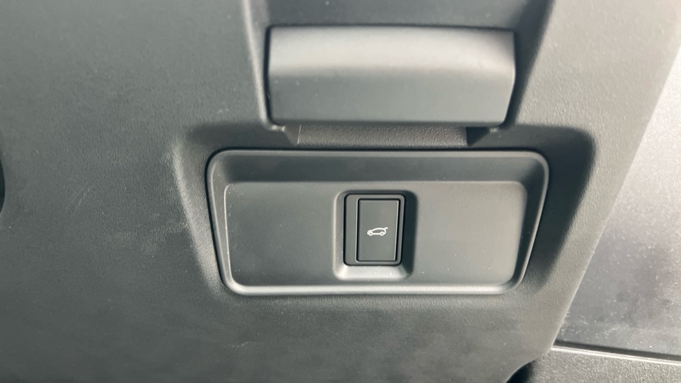 Used Land Rover Range Rover Evoque 2025 for sale - 76145935: Photo 47